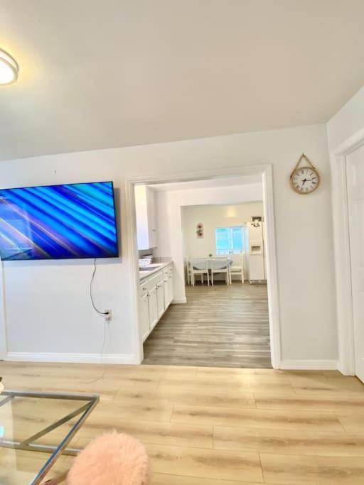 Pink Cozy House 2 Bedrooms Rosemead Extérieur photo