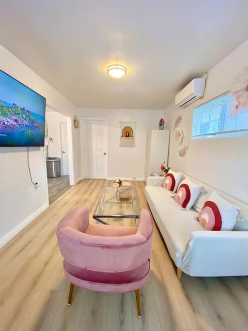 Pink Cozy House 2 Bedrooms Rosemead Extérieur photo