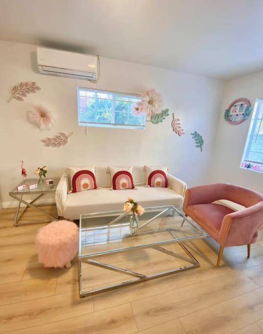 Pink Cozy House 2 Bedrooms Rosemead Extérieur photo